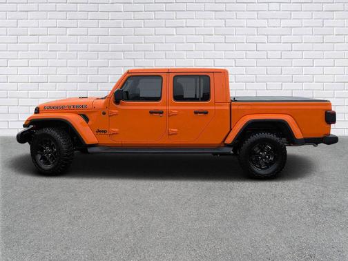 2025 Jeep Gladiator High Tide