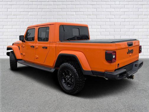 2025 Jeep Gladiator High Tide