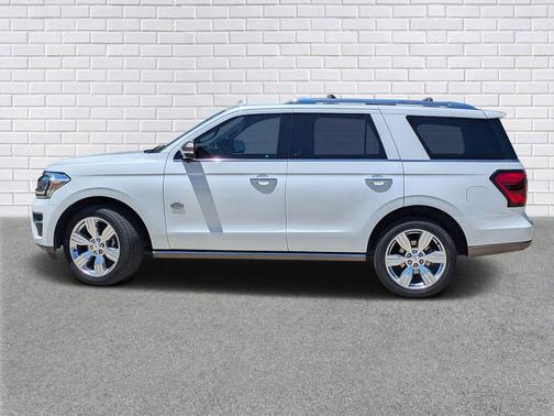 Star White Metallic Tri-Coat 2023 Ford Expedition King Ranch