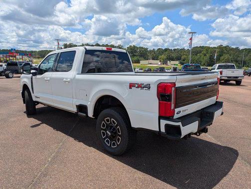 2025 Ford F-250 Platinum
