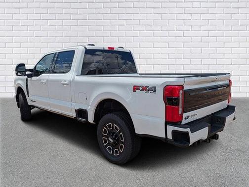 2025 Ford F-250 Platinum