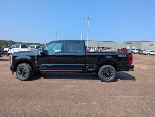 2026 Ford F-250 Platinum