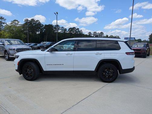2024 Jeep Grand Cherokee L Altitude