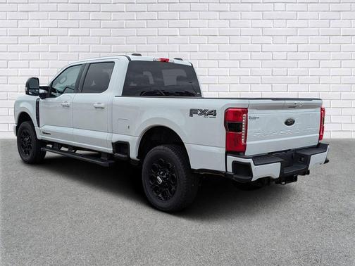 Oxford White 2026 Ford F-250 XLT