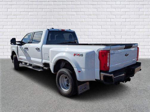 2024 Ford F-350 XLT