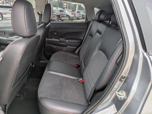 2024 Mitsubishi Outlander Sport 2.0 ES