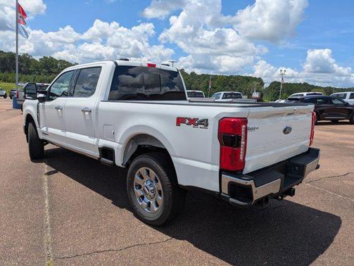 2025 Ford F-250 Lariat