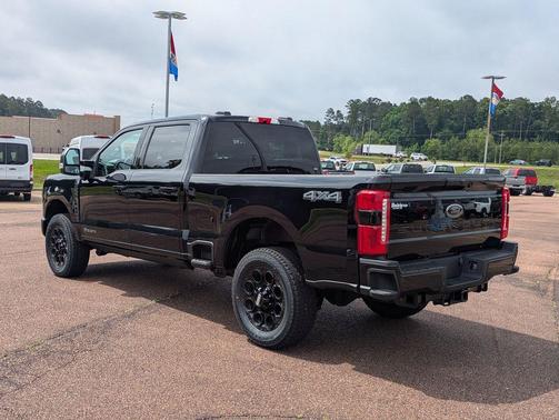 Agate Black Metallic 2026 Ford F-250 XLT