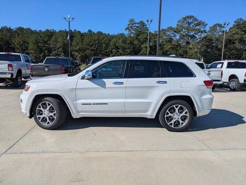 2020 Jeep Grand Cherokee Overland
