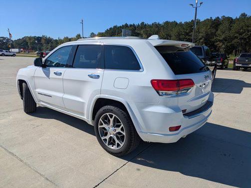 2020 Jeep Grand Cherokee Overland
