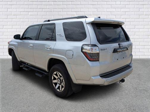 2022 Toyota 4Runner TRD Off Road