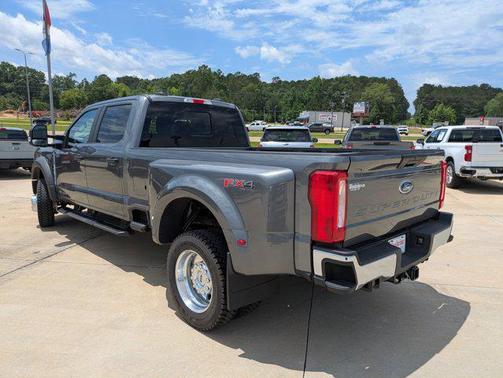 2023 Ford F-450 XL