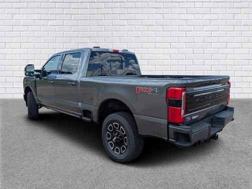 2025 Ford F-250 Platinum