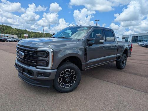 2025 Ford F-250 Platinum