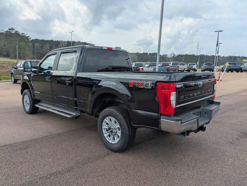 2022 Ford F-250 XL