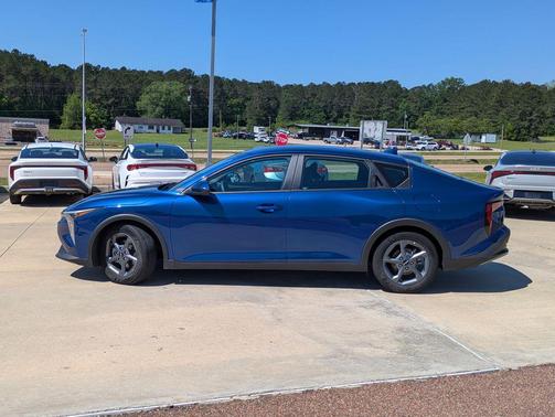 Deep Sea Blue 2025 Kia K4 LXS