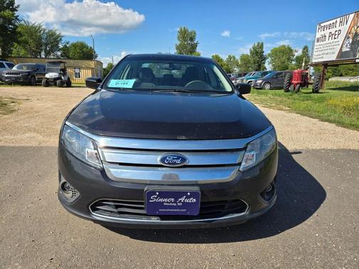 Tuxedo Black Metallic 2010 Ford Fusion 4dr Sdn SE FWD