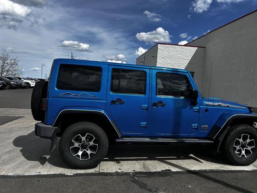 Hydro Blue Pearl Coat 2014 Jeep Wrangler Unlimited Polar Edition