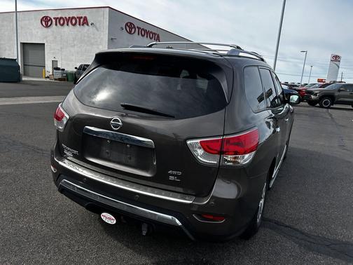 Java Metallic 2015 Nissan Pathfinder SL