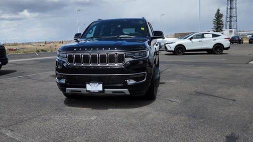 Diamond Black Crystal Pearlcoat 2023 Jeep Wagoneer L Series II 4x4