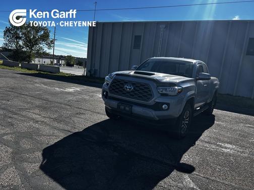 Cement 2020 Toyota Tacoma TRD Sport