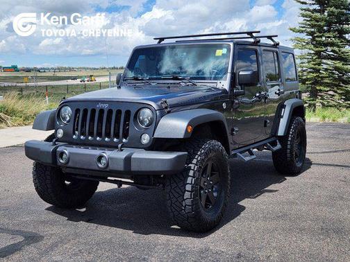 Granite Crystal Metallic Clearcoat 2017 Jeep Wrangler Big Bear