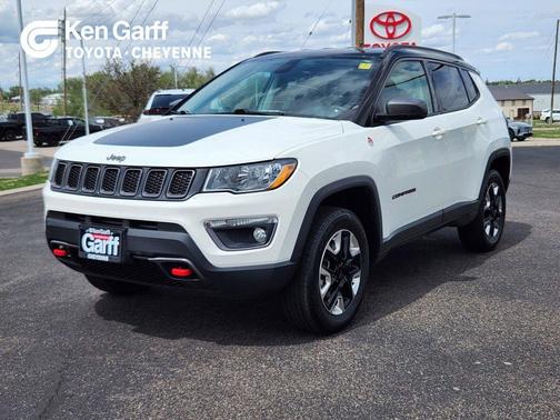 White Clearcoat 2017 Jeep New Compass Trailhawk