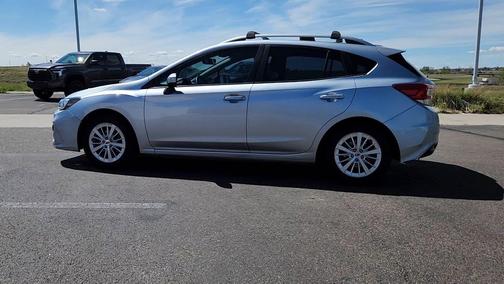 Ice Silver Metallic 2018 Subaru Impreza 2.0i Premium