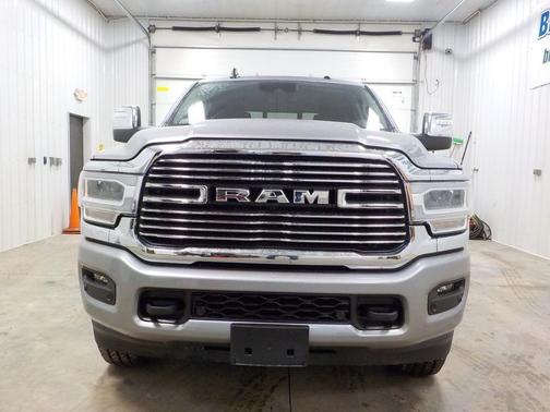 2024 RAM 2500 Laramie 4x4 Crew Cab 6'4'' Box
