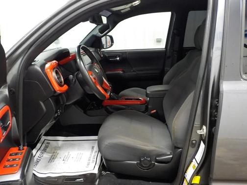 2019 Toyota Tacoma TRD Sport