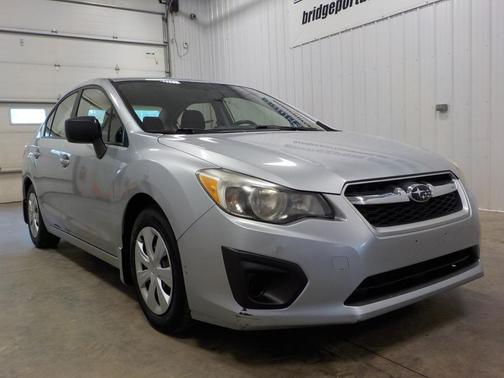 2014 Subaru Impreza 2.0i