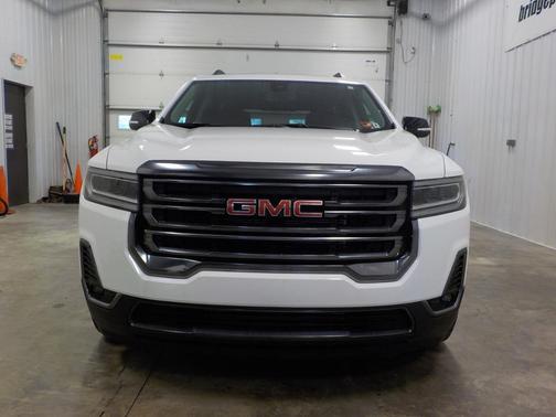 2023 GMC Acadia AWD 4dr AT4