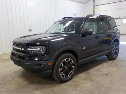 Black 2021 Ford Bronco Sport Outer Banks 4x4