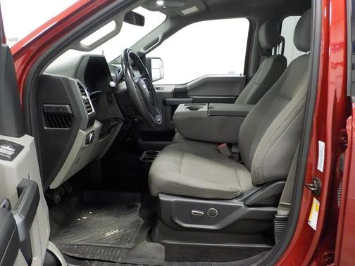 2016 Ford F-150 4WD SuperCrew 145'' King Ranch