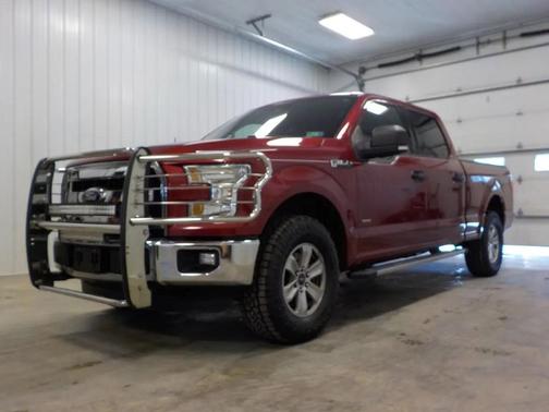 2016 Ford F-150 4WD SuperCrew 145'' King Ranch