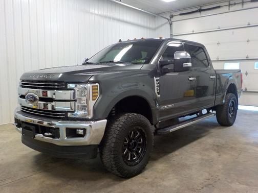 2019 Ford F-250 LARIAT 4WD Crew Cab 6.75' Box