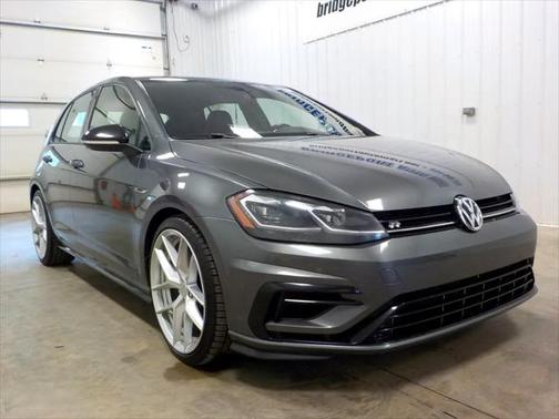 2018 Volkswagen Golf R 2.0T DSG