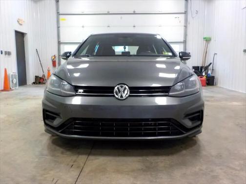 2018 Volkswagen Golf R 2.0T DSG