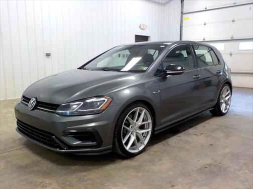 2018 Volkswagen Golf R 2.0T DSG