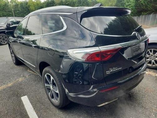 2022 Buick Enclave Essence