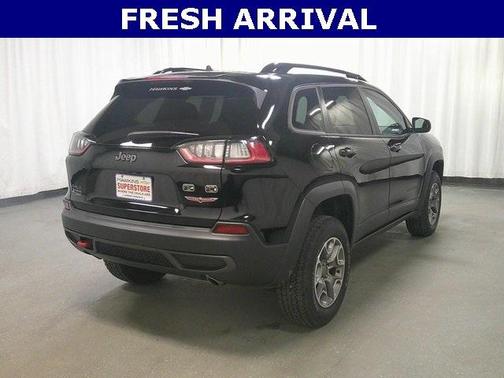 2022 Jeep Cherokee Trailhawk