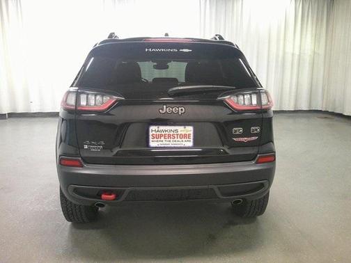 2022 Jeep Cherokee Trailhawk