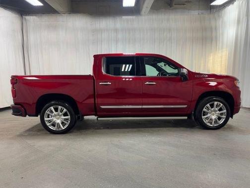 Radiant Red 2025 Chevrolet Silverado 1500 High Country