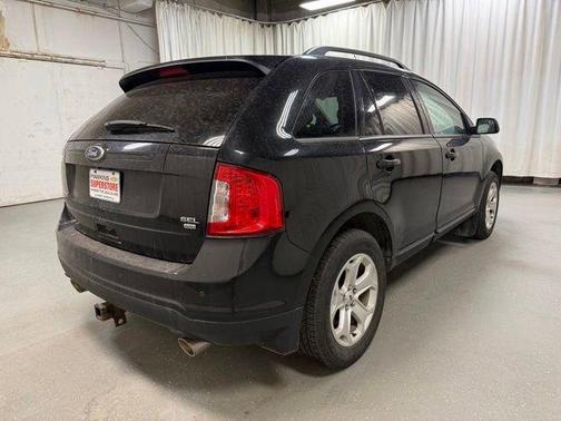 Black 2013 Ford Edge SEL