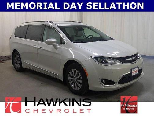 2019 Chrysler Pacifica Touring-L Plus