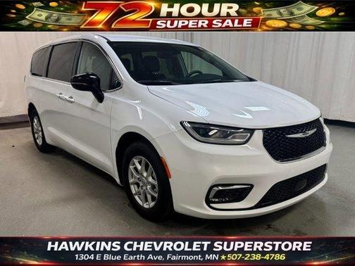 2024 Chrysler Pacifica Touring-L