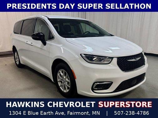 2024 Chrysler Pacifica Touring-L