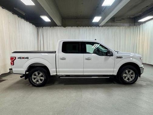 Oxford White 2019 Ford F-150 XLT