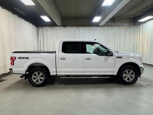 Oxford White 2019 Ford F-150 XLT