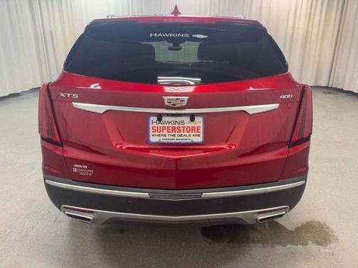 2021 Cadillac XT5 Premium Luxury